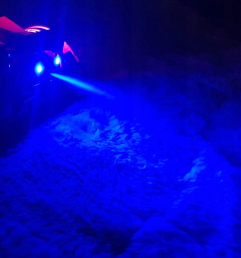 SAMOCHÓD TIR ZDALNIE STEROWANY AUTO DYM ŚWIECI RC